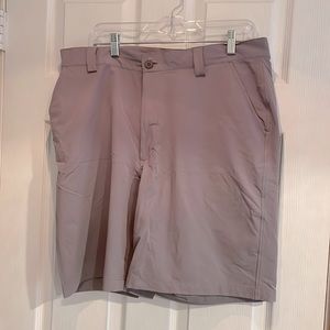 Under armour gray flat front golf shorts size 36. Stretchy